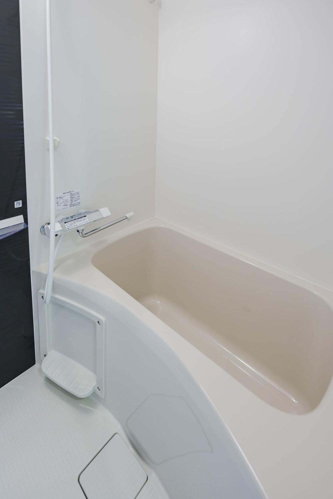 Aoto101, Newly Renovated Hotel, Direct Access To Ueno, Asakusa, Disneyland, Airport, 公寓